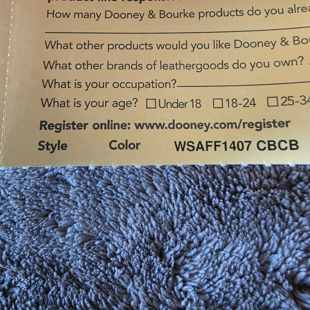 Rare Dooney & Bourke Cranberry Saffiano Large Framed Coin Purse NWT - Picture 9 of 16